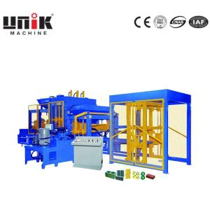 QT10-15 Αυτόματο μηχάνημα κατασκευής μπλοκ σκυροδέματος 6 ιντσών με αυτόματο τροφοδότη